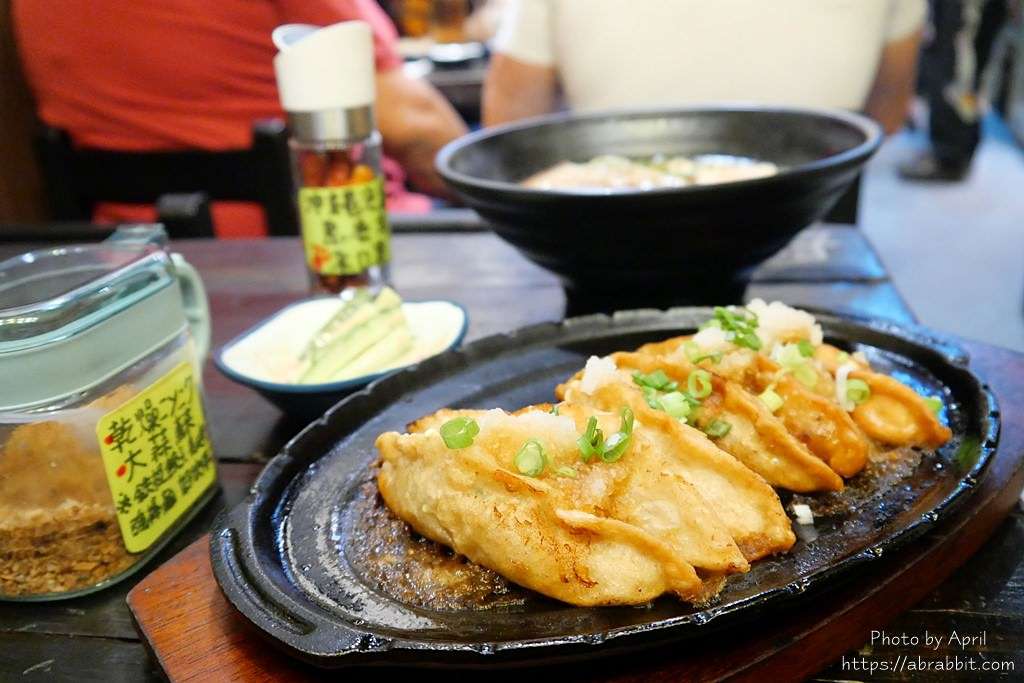 台中宵夜推薦 一中商圈的巷弄居酒屋 一秒到日本 黑kuro屋台食堂 Foody 吃貨